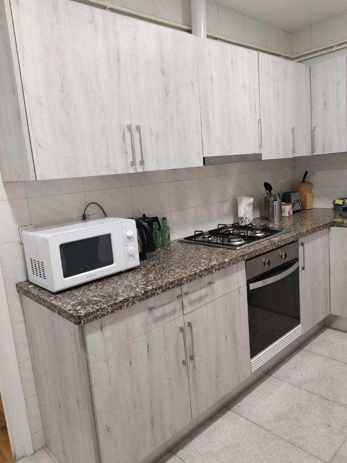 Rooms Arago Barcelona Bagian luar foto