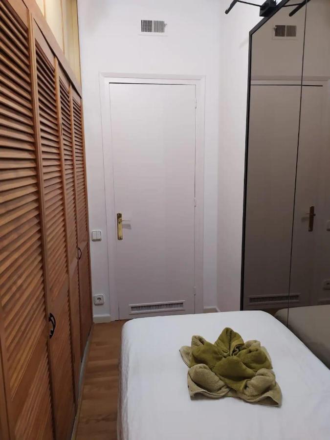 Rooms Arago Barcelona Bagian luar foto
