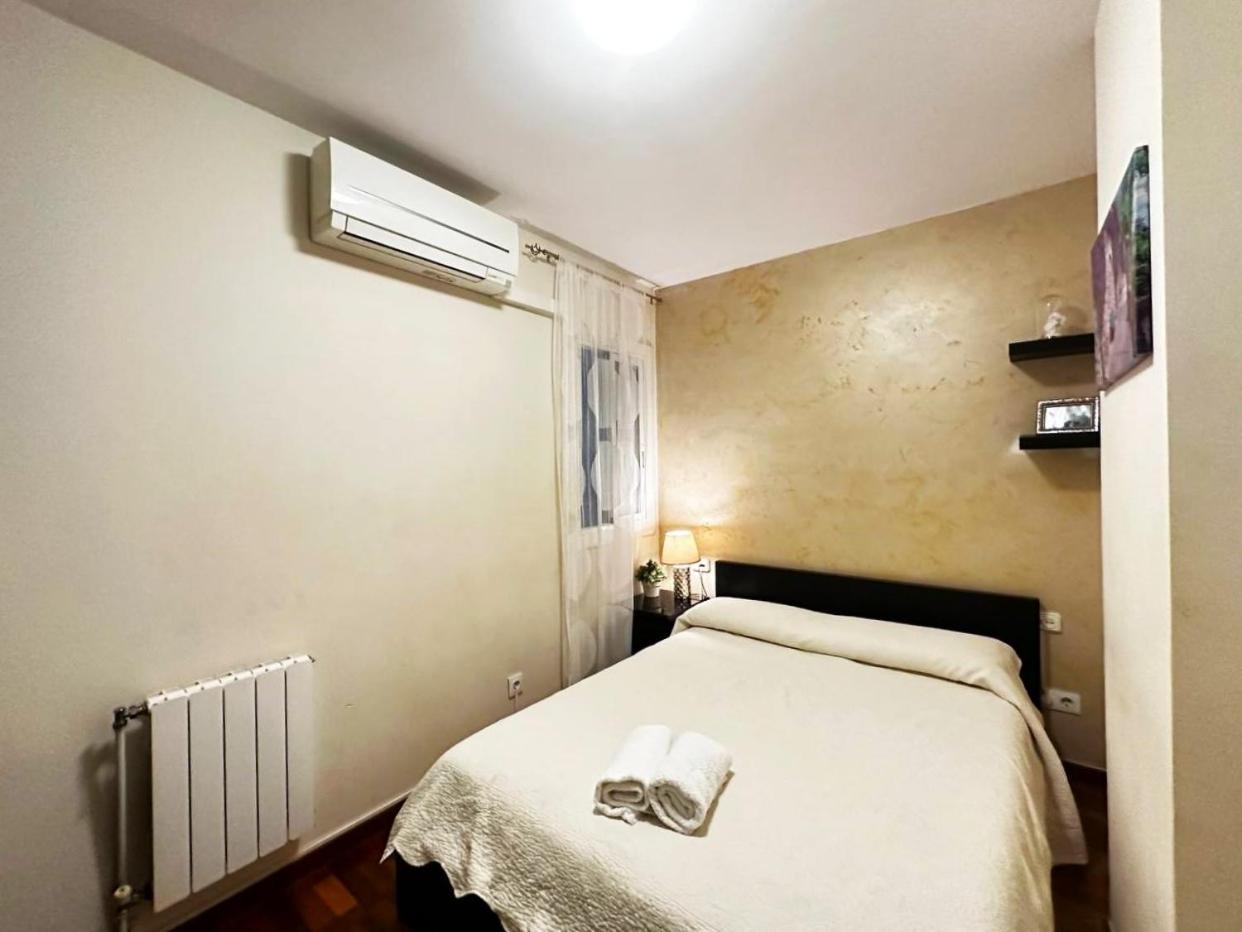 Rooms Arago Barcelona Bagian luar foto