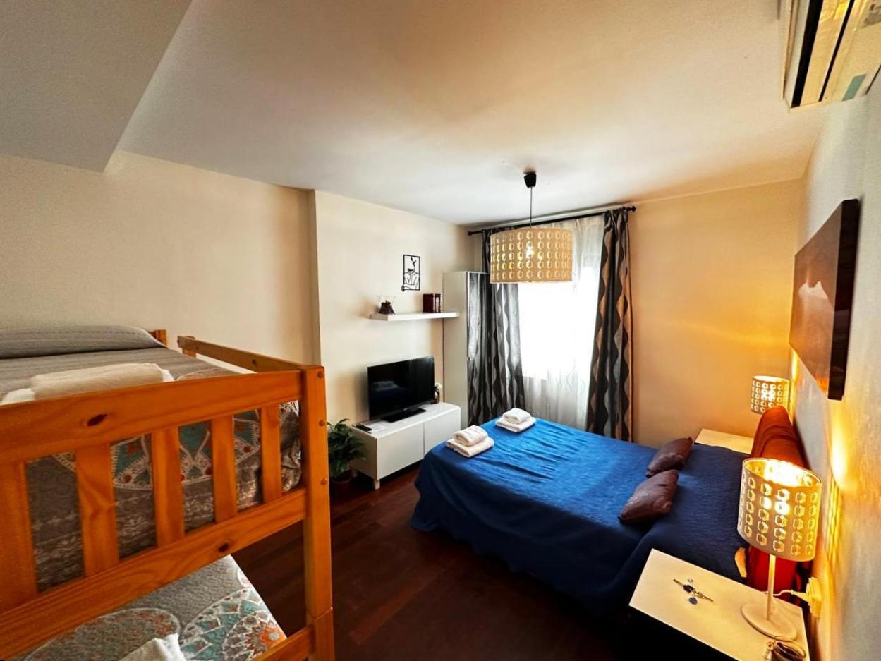 Rooms Arago Barcelona Bagian luar foto