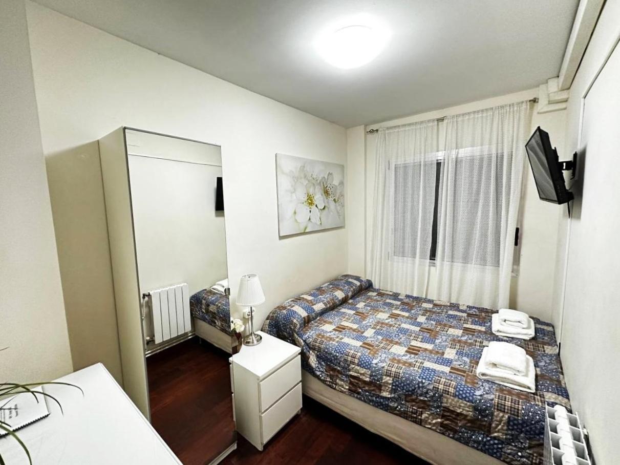 Rooms Arago Barcelona Bagian luar foto